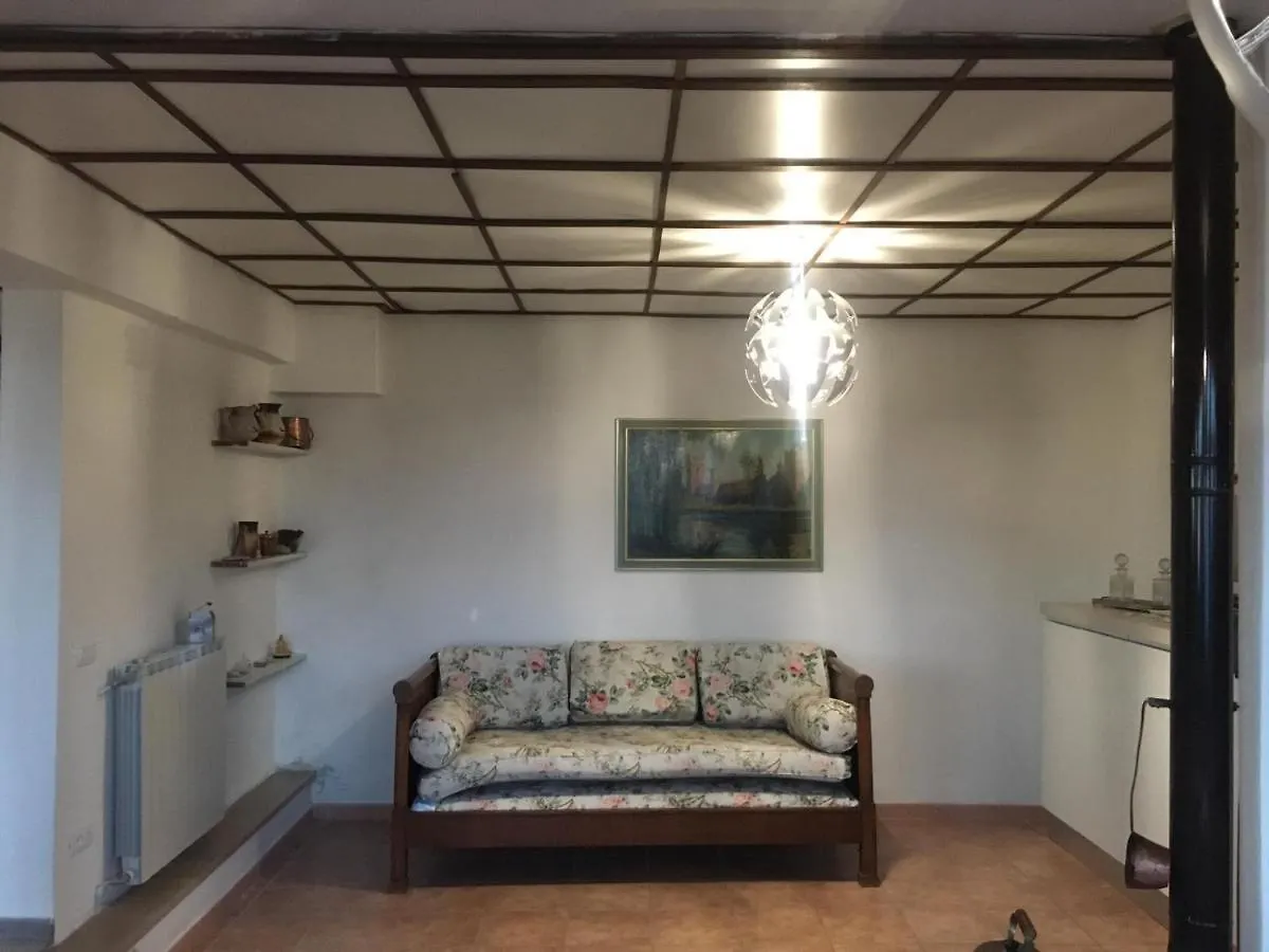 Villa Erika Montenero  Prázdninový dům